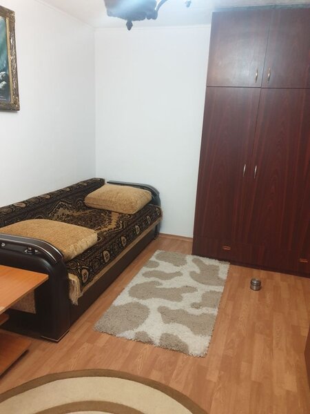 Titan, str. Patulului,